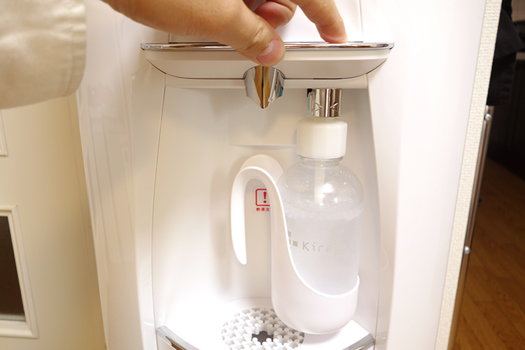 炭酸水が飲める!炭酸の量が調整できて微炭酸・強炭酸も作れる!!